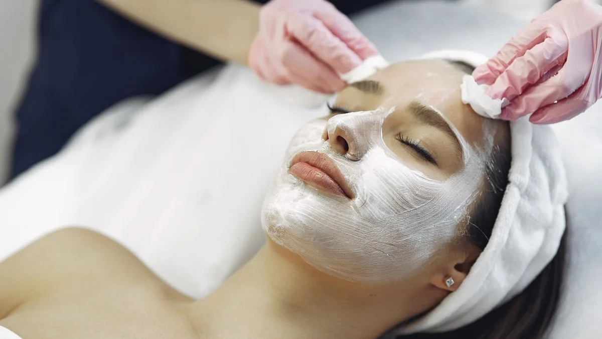 Custom Facials in the Charleston, SC Area: Dermal Peels and Deep Hydration